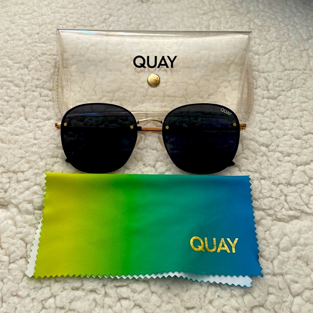 QUAY Sunglasses